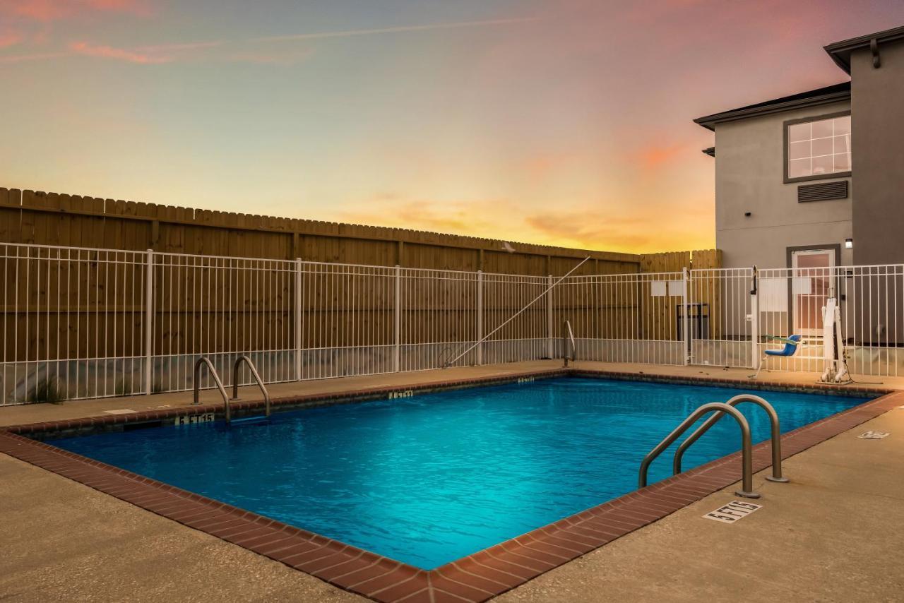 Red Roof Inn & Suites Lake Charles Exteriér fotografie