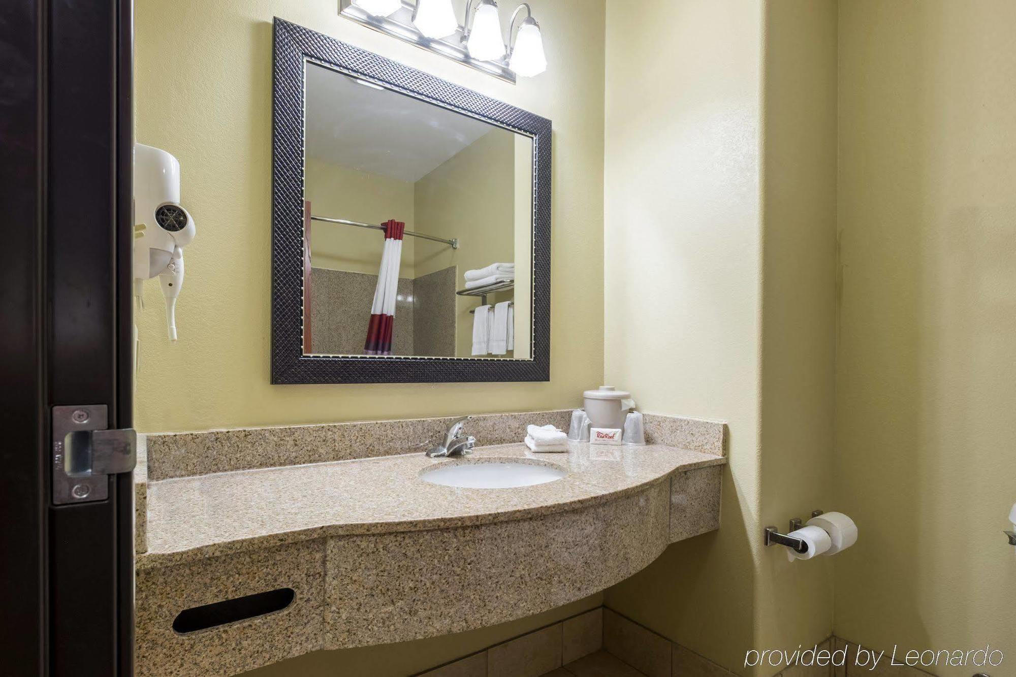 Red Roof Inn & Suites Lake Charles Exteriér fotografie