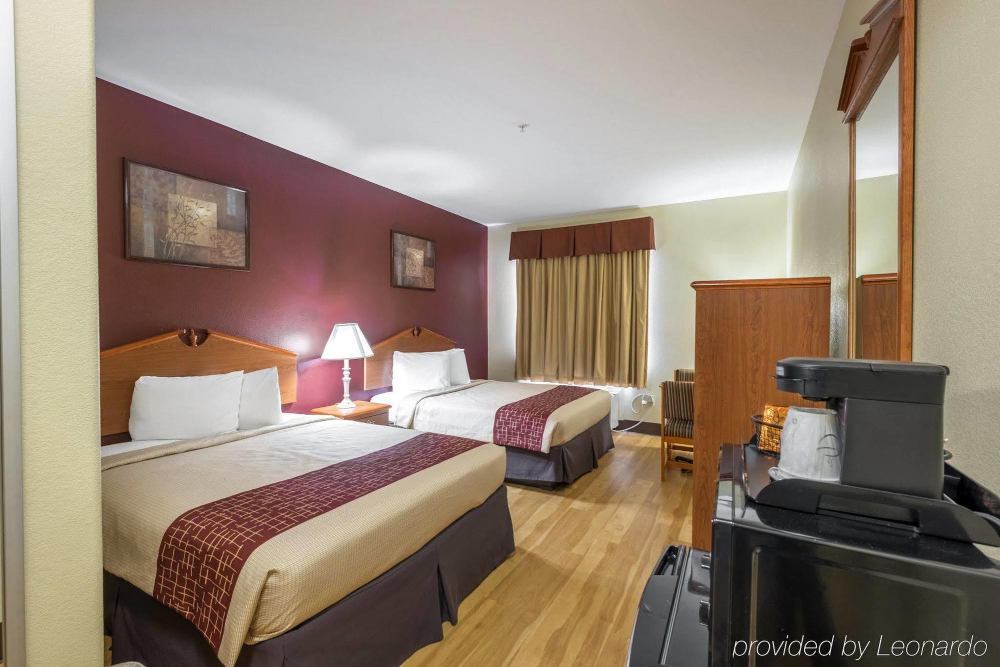 Red Roof Inn & Suites Lake Charles Exteriér fotografie